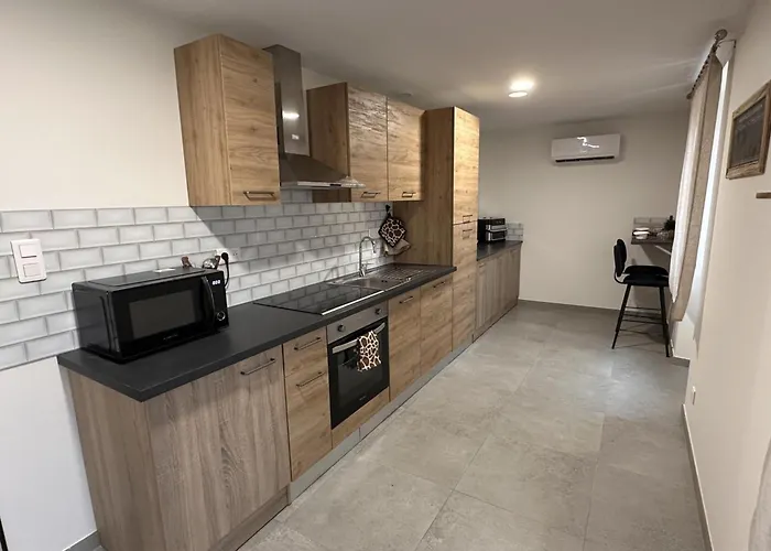 Hébergement de vacances Champêtre à Buxières-les-mines Avec Animaux Acceptés Et Parking - Fr-1-489-617 Buxières-les-Mines