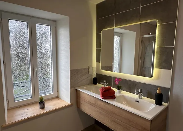 Champêtre à Buxières-les-mines Avec Animaux Acceptés Et Parking - Fr-1-489-617 Hébergement de vacances